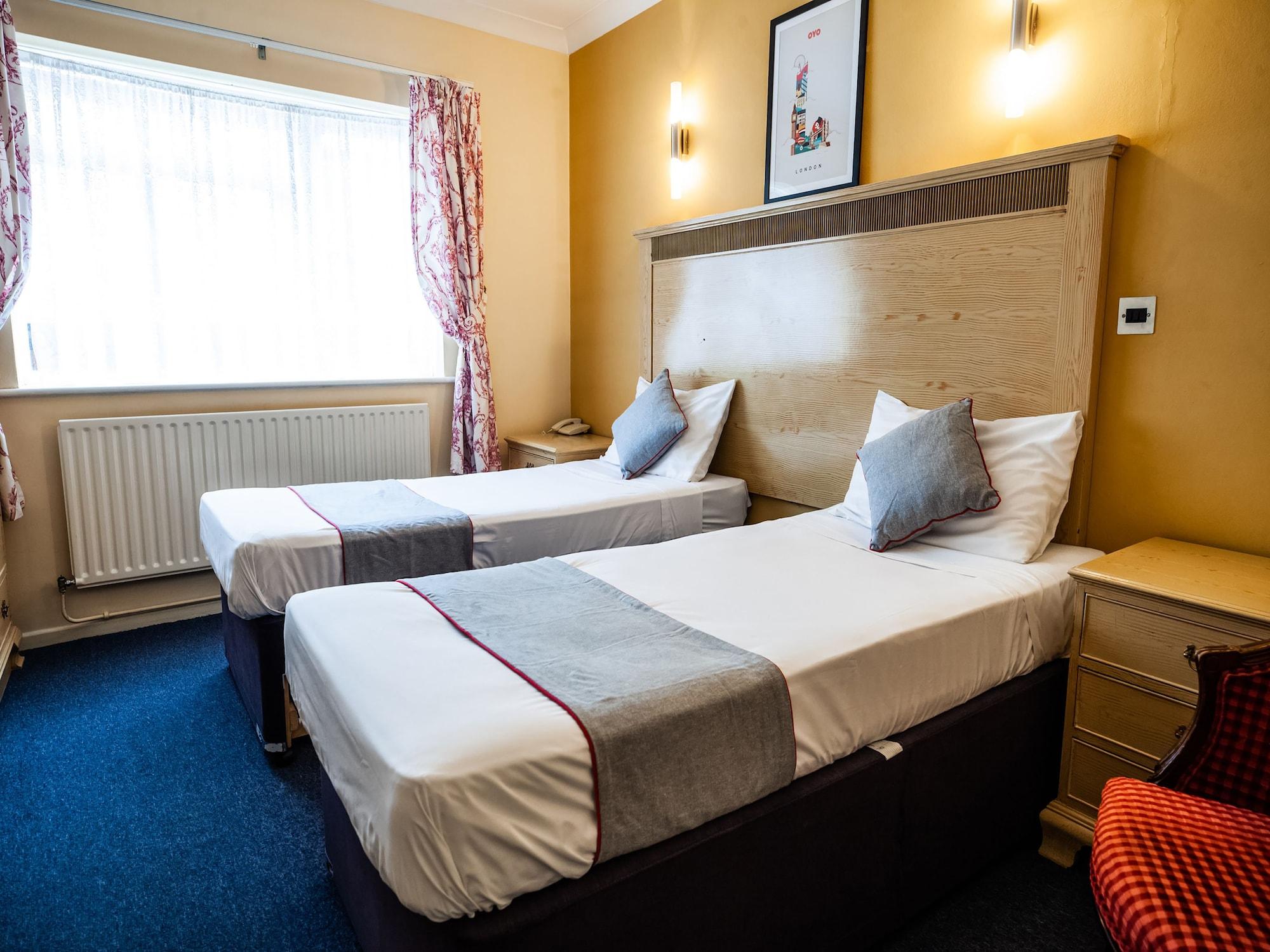 Oyo Osterley Park Hotell Isleworth Exteriör bild